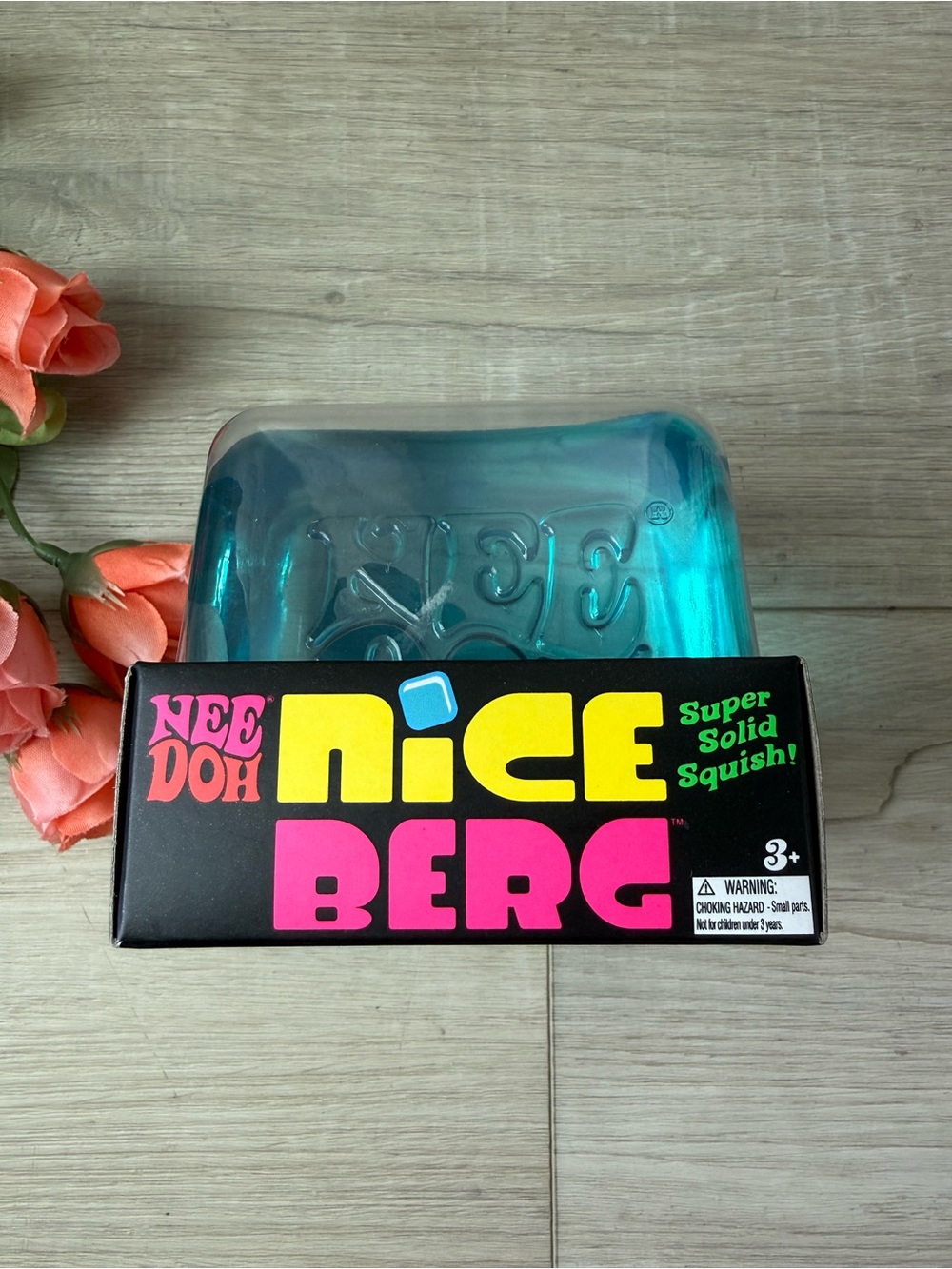Needoh Big Nice Berg NWT